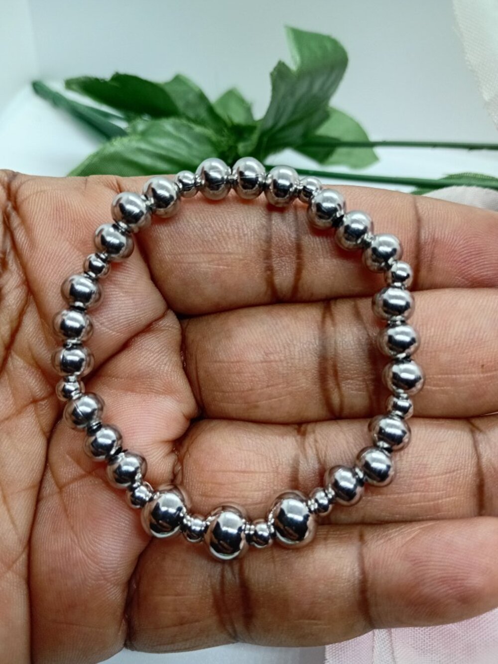 304 Stainless Steel Stretch Bead Bracelet Women NWT